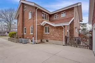 225 S Stone Ave, La Grange, IL 60525 - Photo 42