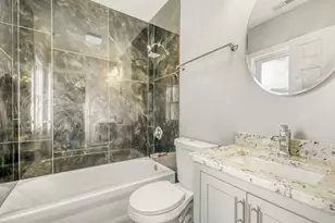 1837 W 104th St, Chicago, IL 60643 - Photo 12