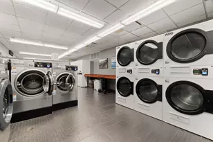 6033 N Sheridan Rd, Chicago, IL 60660 - Photo 30