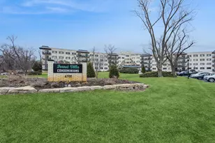 6700 S Brainard Ave, Countryside, IL 60525 - Photo 2