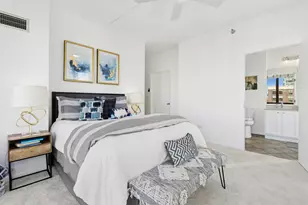 435 W Erie St, Chicago, IL 60654 - Photo 10