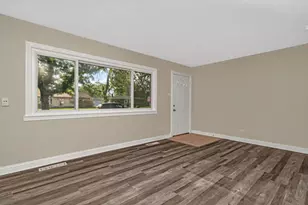 1512 Lincoln Pl, Calumet City, IL 60409 - Photo 4