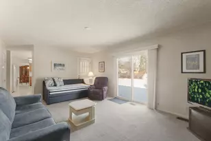 634 E Pompano Ln, Palatine, IL 60074 - Photo 8