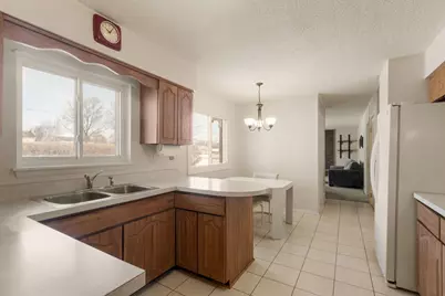 634 E Pompano Lane, Palatine, IL 60074 - Photo 4