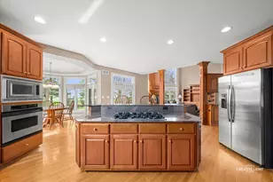 4711 Sebastian Dr, Naperville, IL 60564 - Photo 16