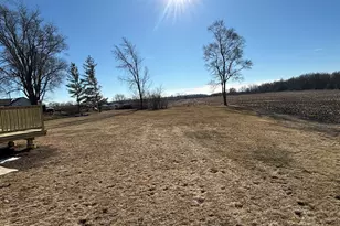 38W715 Huntley Rd, West Dundee, IL 60118 - Photo 22