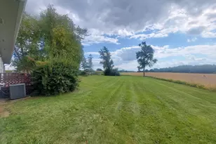 38W715 Huntley Rd, West Dundee, IL 60118 - Photo 6