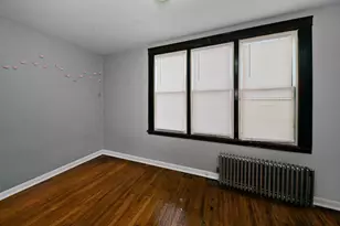 7347 S Calumet Ave, Chicago, IL 60619 - Photo 16