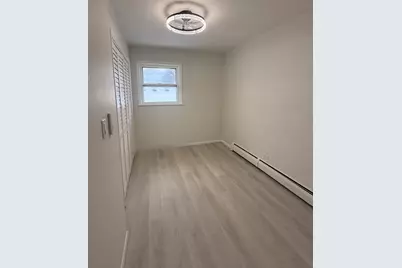 2308 Oakton Street #2, Park Ridge, IL 60068 - Photo 8