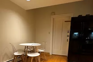 7450 N Claremont Ave, Chicago, IL 60645 - Photo 20