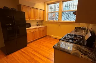 7450 N Claremont Ave, Chicago, IL 60645 - Photo 16