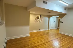 7450 N Claremont Ave, Chicago, IL 60645 - Photo 6