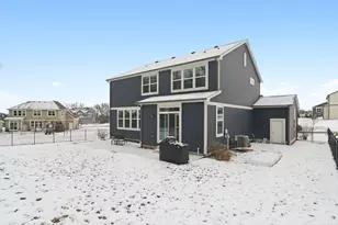 1083 Williamsbury Dr, Crystal Lake, IL 60012 - Photo 22