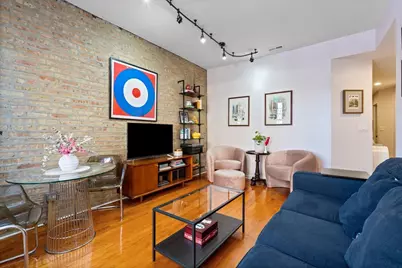 2476 N Albany Avenue #1, Chicago, IL 60647 - Photo 4