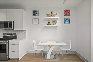 [Address not provided], Chicago, IL 60661 - Photo 12