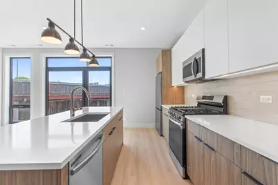 3953 W Dakin Street #405, Chicago, IL 60618 - Photo 8