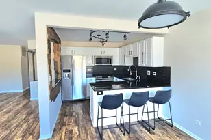 [Address not provided], Round Lake Beach, IL 60073 - Photo 6