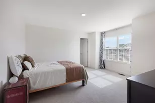 3579 Emerald Rd, Elgin, IL 60124 - Photo 24