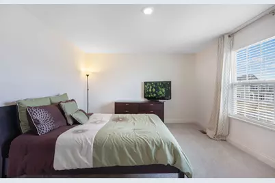 3579 Emerald Road, Elgin, IL 60124 - Photo 22