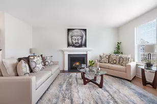 3579 Emerald Rd, Elgin, IL 60124 - Photo 6