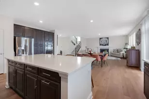 3579 Emerald Rd, Elgin, IL 60124 - Photo 10