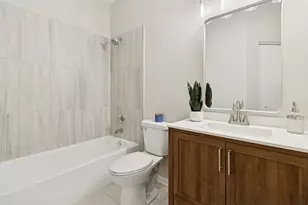 696 S Wellston Ln, Romeoville, IL 60446 - Photo 14