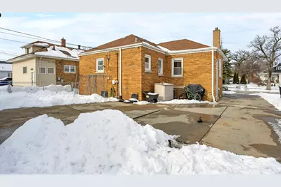 76 W 24th Street, Chicago Heights, IL 60411 - Photo 8