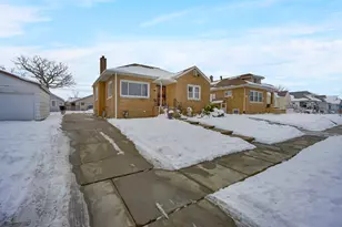 76 W 24th St, Chicago Heights, IL 60411 - Photo 22