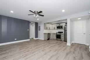 7606 N Eastlake Terrace, Chicago, IL 60626 - Photo 2