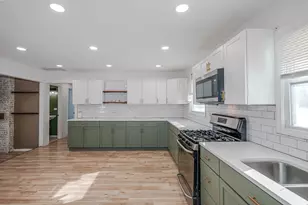 21339 W Morton Dr, Lake Villa, IL 60046 - Photo 10