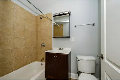 7616 N Marshfield Avenue #302, Chicago, IL 60626 - Photo 8