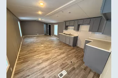 1712 S Dixie Highway #19, Crete, IL 60417 - Photo 6