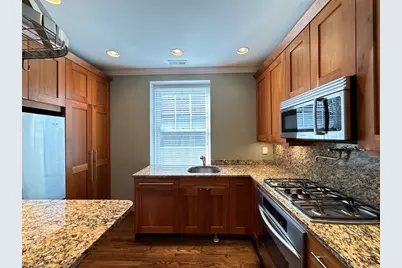 3614 N Bosworth Avenue #1R, Chicago, IL 60613 - Photo 4