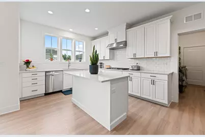 3547 Doral Drive, Elgin, IL 60124 - Photo 10