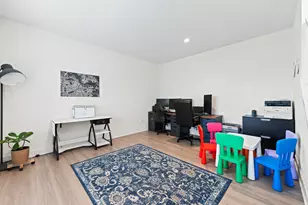 3547 Doral Dr, Elgin, IL 60124 - Photo 4