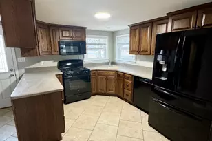 3006 Willardshire Rd, Joliet, IL 60431 - Photo 4