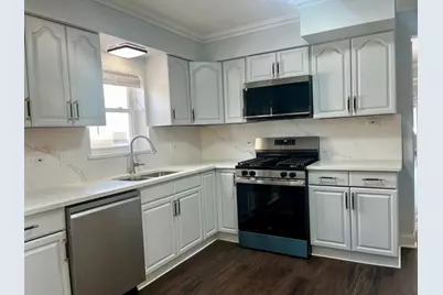 6522 N Spaulding Avenue #2, Lincolnwood, IL 60712 - Photo 2