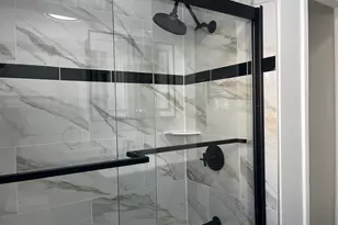 6522 N Spaulding Ave, Lincolnwood, IL 60712 - Photo 10