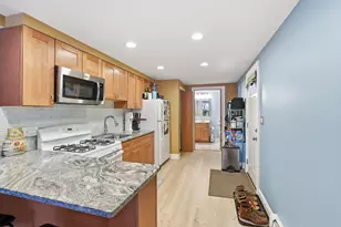 510 W 45th St, Chicago, IL 60609 - Photo 4