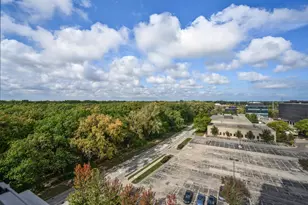 9725 Woods Dr, Skokie, IL 60077 - Photo 18