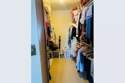 8315 Helen Court, Downers Grove, IL 60516 - Photo 12