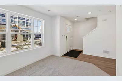 585 Yosemite Way, Mundelein, IL 60060 - Photo 8