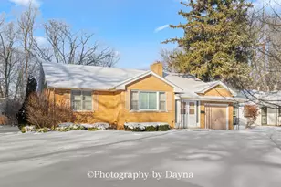 995 Justine Dr, Kankakee, IL 60901 - Photo 1