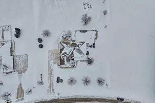 5N975 E Sunset Views Dr, Saint Charles, IL 60175 - Photo 66