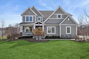 23297 N Sanctuary Club Dr, Kildeer, IL 60047 - Photo 2