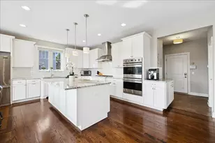 23297 N Sanctuary Club Dr, Kildeer, IL 60047 - Photo 8