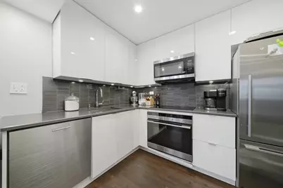 [Address not provided], Skokie, IL 60076 - Photo 8