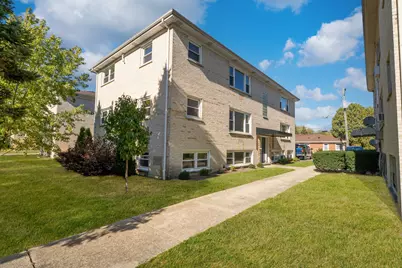 740 E North Broadway Street #B, Lombard, IL 60148 - Photo 1