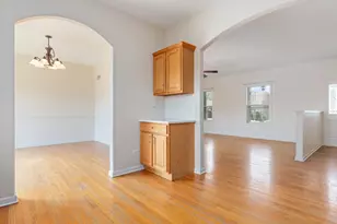 1569 Colleen Ln, Aurora, IL 60505 - Photo 12