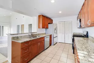 4350 Elm Ave, Lyons, IL 60534 - Photo 6